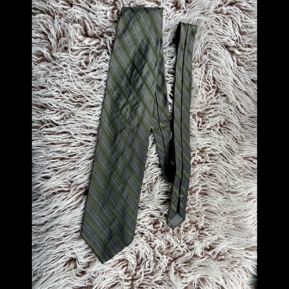 Tie